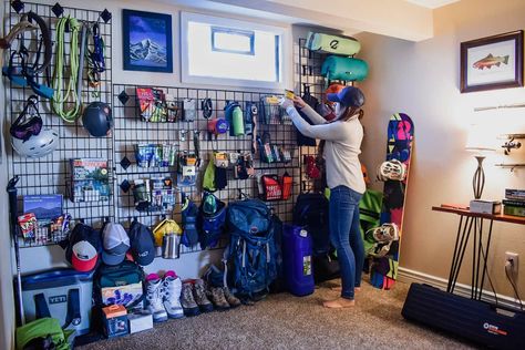 Gear Storage Ideas, Gear Room Organization, Gear Room Ideas, Outdoor Gear Organization, Outdoor Gear Storage, Camping Gear Storage, Adventure Room, Gear Room, Grid Wall