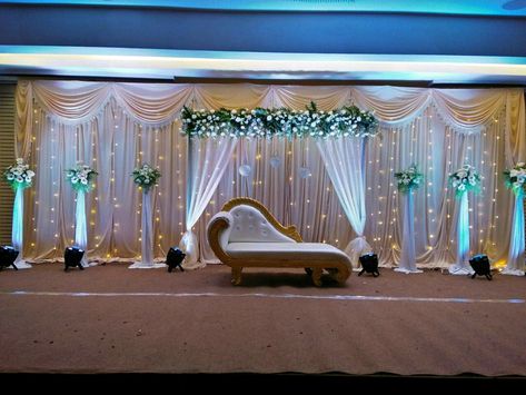 Stage Decoration Photos, Party Halls, Engagement Stage, Engagement Stage Decoration, Night Wedding Photos, Reception Stage Decor, Simple Stage Decorations, Wedding Stage Backdrop, Reception Backdrop