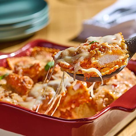 Chicken Parm Ravioli Bake, Chicken Parmesan Ravioli, Chicken Parmesan Ravioli Bake, Chicken Parm Ravioli, Buitoni Recipes Ravioli, Chicken Ravioli Bake, Buitoni Recipes, Parmesan Ravioli, Italian Pasta Sauces