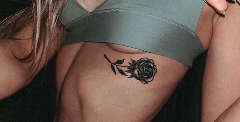 Rose With Name Tattoo, Rose Simple, Ribcage Tattoo, Flower Nature, Tat Ideas, Rib Tattoo, Name Tattoo, Rose Tattoos, Rib Cage