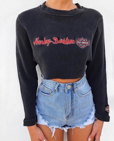 VSCO - ur-doing-great-bb Preteen Clothing, Vintage Outfits 90s, Outcast Clothing, Vintage Harley Davidson, Fashion Weeks, Outfits Casuales, Look Cool, Outfits For Teens, Teen Fashion