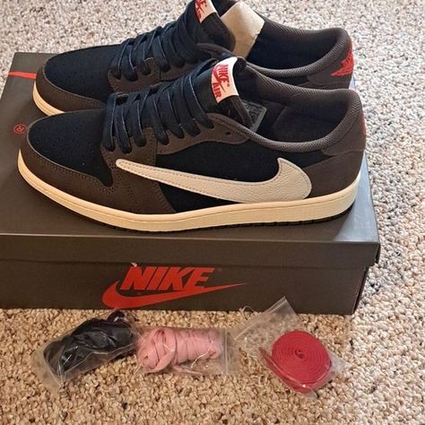 Jordan 1 low travis scott OG Mocha size US 6.5 Travis Scott Shoes Low, Travis Scott 1, Travis Scott Shoes, Jordan 1 Low, Chrome Hearts, Travis Scott, Jordan Shoes, Jordan 1, Mocha