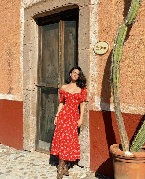 Summer Fits Aesthetic, Italian Summer Outfits, Alycia Jasmin, Outfits For Mexico, Isabelle Lightwood, European Summer Outfits, Fits Aesthetic, Spanish Fashion, Stil Boho