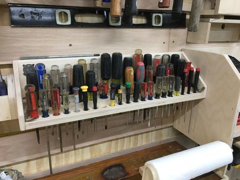 Screwdriver Rack for the French Cleat System in my Wood Shop Screwdriver Storage Diy, French Cleat Screwdriver Holder, Screwdriver Organization, French Cleats, Screwdriver Storage, French Cleat Tool Storage, French Cleat Storage, Garage Organization Tips, Garage Organisation