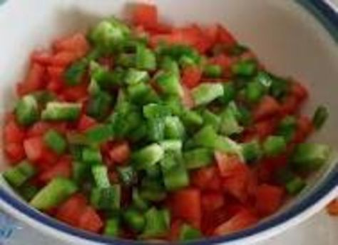 Make your own Rotel Tomatoes to suit your taste. You can make it hot or mild. Source: Now Your Cookin Canned Rotel, Homemade Rotel, Rotel Recipes, Rotel Tomatoes, 5 De Mayo, Homemade Recipe, Garden Recipes, Copycat Recipe, Tomato Recipes