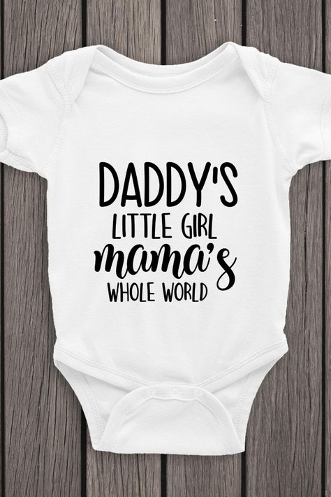 Mommy Onsie Ideas, Baby Girl Onsies Cricut Funny, Baby Onsies Ideas Funny, Cute Baby Onesies Sayings, Baby Onsies Ideas Girl, Onsies Ideas Girl, Baby Girl Onesies Vinyl, Cricut Onsies, Onesie Sayings