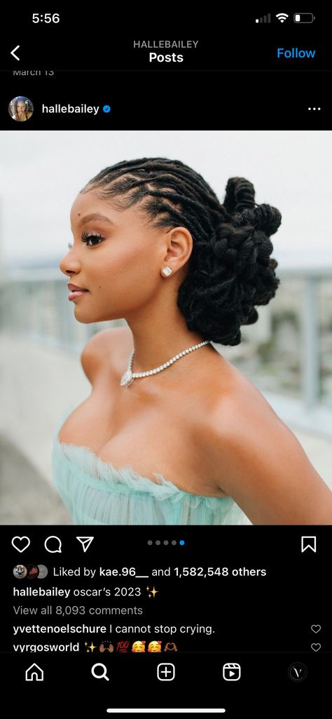 Formal Locks Hairstyles, Short Locs Wedding Hairstyles Brides, Simple Dreadlocks Styles Black Women, Bridal Hairstyles For Dreadlocks, Bridal Locks Hairstyles, Faux Loc Updo Styles Wedding, Loc Updo Wedding, Dreadlock Hairstyles For Graduation, Bride Locs Hairstyles