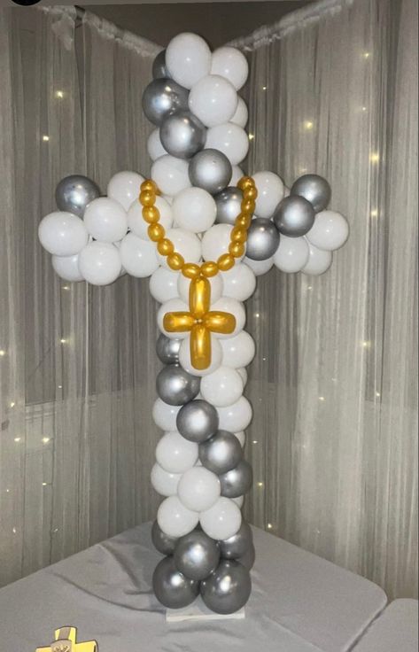 #religiousballoon #balloondecor #baptism #confirmation #firstholycommunion #ballooncenterpiece #centerpiece Balloon Rosary, Cross Balloons, Balloon Cross, Communion Decor, Balloons Design, Balloon Ideas, 1st Communion, Balloon Centerpieces, Balloon Design