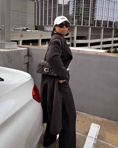 A rare sighting of me in these Atlanta streets…also, can we give @coach a round of applause for this bag?? 🖤 #outfitpost #casualoutfit #coachbag #coachtabby #outfitideas4you Coach Bags Outfits, Coach Bag Outfit, Coach Tabby, Round Of Applause, Winter Fashion Outfits Casual, Bag Outfit, Coach Bag, Outfits Casual, Outfit Posts