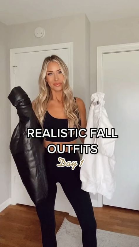 Realistic fall outfit Fall Cute Outfits, Leggins Outfit, Big Gold Hoop Earrings, Leggings Outfit Winter, Leggings Outfit Fall, Cute Outfits With Leggings, Colorado Outfits, Comfy Casual Outfits, Nashville Outfits