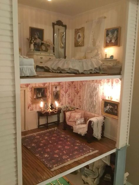 A Dolls House Henrik Ibsen Aesthetic, Doll Room Aesthetic, Coquette Dollhouse, Doll House Aesthetic, Aesthetic Dollhouse, Doll House Interior, Dollhouse Aesthetic, Diy Doll Room, Pretty Little Liars Aesthetic