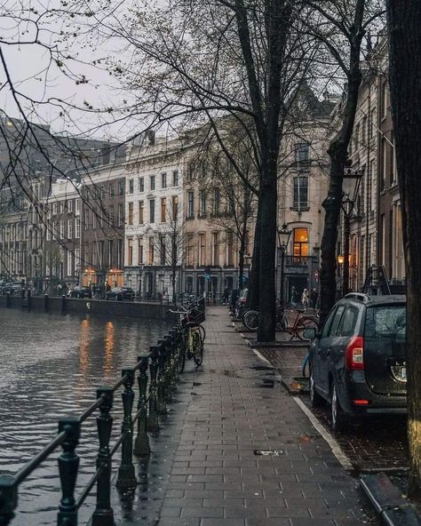 Amsterdam Photography, Travel House, Move Abroad, Instagram Inspiration Posts, Amsterdam Netherlands, City Landscape, Dream City, Cozy Place, City Aesthetic