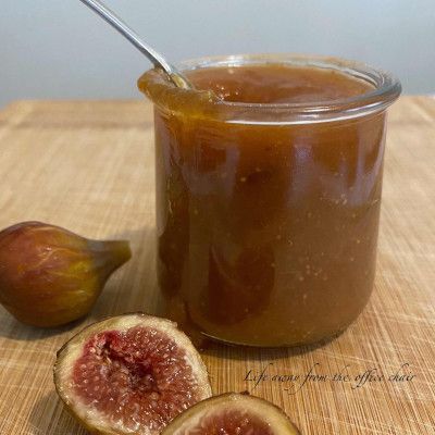 Recipes With Figs, Fig Jelly, Fig Ideas, Fig Preserves Recipe, Garlic Butter Noodles, Fig Butter, Jam Butter, Flavored Butter Recipes, Fig Preserves