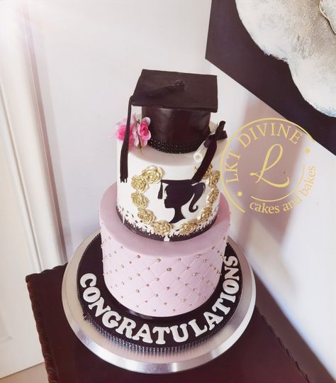 Pink Graduation Cakes, Grad Cakes, Graduation Party Desserts, Pink Graduation, Graduation Party Cake, Graduation Cake, Butterfly Cakes, Sweet Snacks Recipes, Graduation Cakes