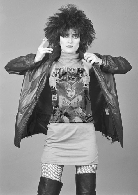 And Here Are You Favorite Post-Punk Rock Stars As Marvel Superheroes Siouxsie And The Banshees, 80s Goth, 70s Punk, British Punk, Siouxsie Sioux, Arte Punk, Goth Look, Punk Vintage, Punk Rocker