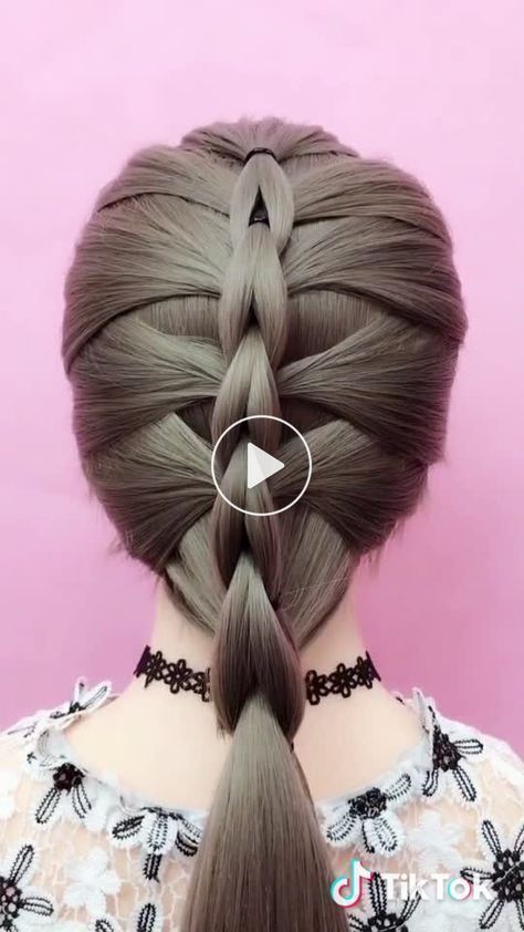 Braided Bangs Hairstyles, Waterfall Braid Tutorial, Braid Crown Tutorial, Curly Hair Braids, Makeup Hacks Beauty Secrets, Multi Colored Hair, Jennifer Jones, Pinterest Hair, Short Hair Tutorial