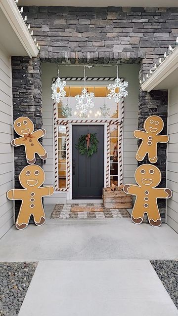 Decorating The Outside Of Your House Like A Gingerbread House, Front Porch Gingerbread House, Diy Nutcracker Outdoor, Gingerbread Christmas House Decorations, Outside Christmas Theme Ideas, Diy Christmas House Decor, Decorate My House Like A Gingerbread House, Indoor Gingerbread House Decorations, Gingerbread House Front Door