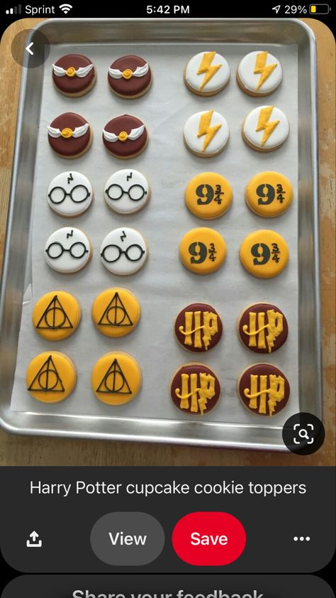 Harry Potter Macarons, Festa Harry Potter, Sugar Cookie Designs, Macaron Recipe, Harry Potter Birthday, Harry Potter Party, Wedding Cookies, Cookie Designs, Cupcake Cookies