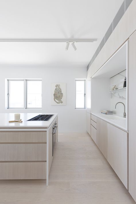 cooktop on island Cooktop On Island, Cooktop In Island, Bondi Apartment, Cooktop Island, Corian Colors, Island Cooktop, Spencer House, Sunrise Home, Dunes House