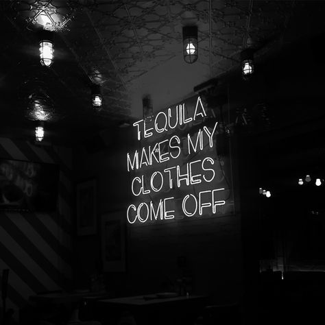 Tequila Aesthetic Wallpaper, Neon Quotes Wallpaper, Tequila Wallpaper, Tequila Don Julio 70, Tequila Sign, Cocktail Wallpaper, Tequila Aesthetic, Tequila Drinks Easy, Aesthetic Cocktails