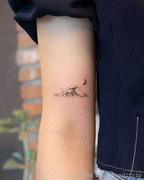 Beach Inspired Tattoos, Simple Wave Tattoo, 27 Tattoo, Small Wave Tattoo, Wave Tattoo Design, Wave Tattoo, Skeleton Hand Tattoo, Intricate Tattoo, Beach Tattoo