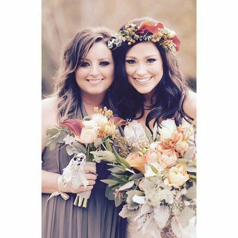 Singer Kari Jobe on the right, this is her wedding day. Kari Jobe Style, Kari Jobe, I Love Your, Instagram Happy Birthday, Sweetest Day, Inspirational People, Life I, In My Life, Happily Ever After