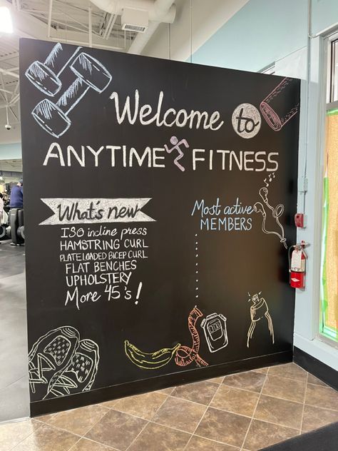 Gym Whiteboard Ideas, Gym Chalkboard Ideas, Anytime Fitness Chalkboard, Gym Chalkboard, White Board Decoration Ideas, Summer Chalkboard Art, Wall Chalkboard, Summer Chalkboard, Blackboard Drawing