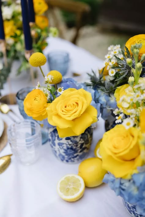 A striking sky blue and citrus yellow wedding in the heart of Austria Yellow And Blue Themed Wedding, Blue Yellow Wedding Decor, Yellow And Blue Wedding Theme, Blue And Yellow Wedding Theme, Navy Blue And Yellow Wedding, Yellow Blue Wedding, Blue Yellow Weddings, Yellow Wedding Decorations, Wedding Party Reception