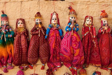 Rajasthani puppets. Costume Room, Marionette Puppets, Delhi Shopping, Weather In India, Rajasthani Art, India Culture, Wedding Backdrop Decorations, Visit India, Doll Party