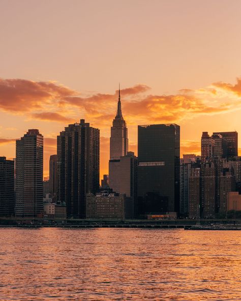 Sunset over the Manhattan skyline and East River from Long Island City, Queens, New York City Long Island City Queens, City Sunset, Sunset City, Manhattan Skyline, East River, Island City, Queens New York, Hotel Motel, Posters Framed