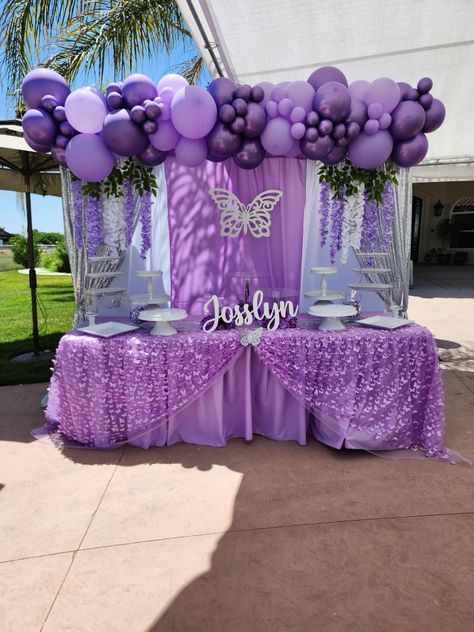 Quince Light Purple Theme, Purple Butterfly Table Decorations, Quinceanera Butterfly Theme Decorations, Quinceañera Themes Ideas Purple, Purple Butterfly Quinceanera Theme, Butterfly Quinceanera Theme, Purple Quinceanera Theme, Butterfly Baby Shower Decorations, Lilac Decor