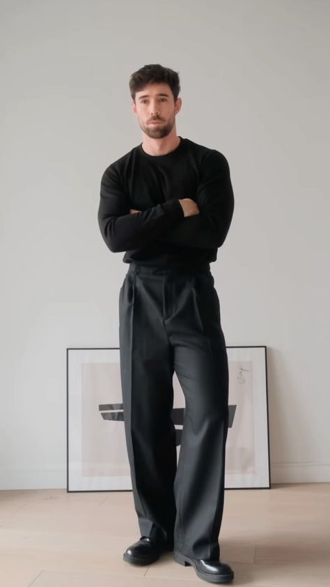 Minimalist Fashion Men Black, Men Smart Casual Outfit Classy, Classy Old Money, Old Money Aesthetic Outfit, Black Outfit Men, Dressing Well, Classy Outfits Men, Mens Casual Dress Outfits, Street Fashion Men Streetwear