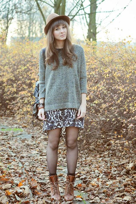 Sweater Over Dress, Mode Hippie, Pullover Outfit, Mode Boho, Mode Casual, Looks Street Style, Oversized Pullover, Rilakkuma, Indie Fashion