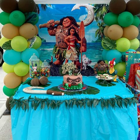 Maui And Moana Birthday Theme, Moana Boys Birthday Party, Moana Maui Birthday Party, Boy Moana Birthday Party, Maui Party For Boys, Moana Birthday Party Ideas For Boys, Maui Themed Birthday Party For Boys, Maui Birthday Party For Boys, Maui Birthday Party Ideas