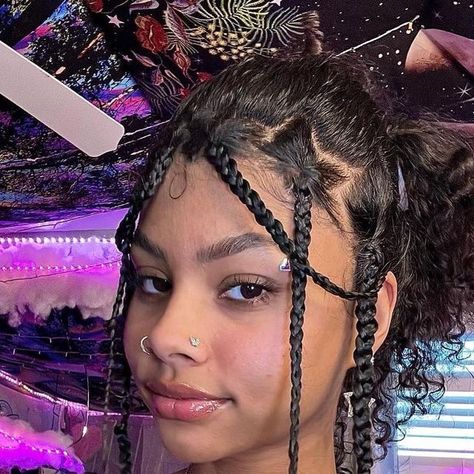 Star Hairstyle Braids, Star Parts Braids, Star Hair Parting, Star Puffs Hair, Star Part Hairstyle, Star Girl Hairstyle, Pop Star Hairstyles, Star Braids Black Hair, Star Part Hair