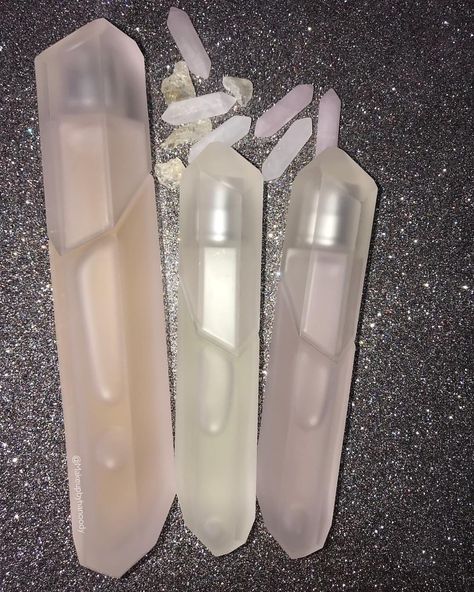 Fragrance Aesthetic, Kkw Fragrance, Be A Queen, Lavender Perfume, Fragrance Packaging, Bottle Design Packaging, Kkw Beauty, Beautiful Perfume Bottle, Smell Goods