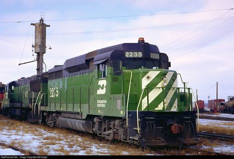 RailPictures.Net Photo: BN 2235 Burlington Northern Railroad EMD GP30 at North La Crosse, Wisconsin by Bill Edgar La Crosse Wisconsin, Burlington Northern, La Crosse, Wisconsin, Sketch Book, Train, Photographer, Building, High Quality