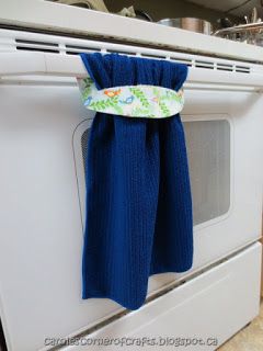 Kitchen Towels Diy, Dish Towel Crafts, Kitchen Towels Crafts, Kitchen Towels Hanging, Tea Towels Diy, Top Azul, Kitchen Hand Towel, Diy Towels, Towel Crafts