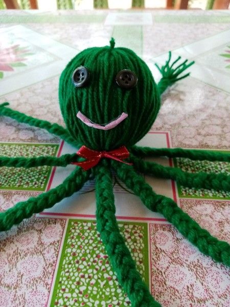 How to Make a Yarn Octopus Doll | ThriftyFun Yarn Octopus, Nursing Home Crafts, Felt Plush, Crochet Leaf Patterns, Paper Balls, Operation Christmas Child, Crochet Leaves, Cute Crafts, Doll Pattern