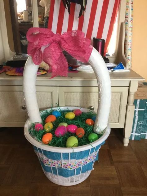 50+ Adorable Easter Basket Ideas That Make an Egg-Cellent Gift - HubPages Outdoor Easter Basket Ideas, Laundry Basket Easter Basket, Walmart Baskets, Easter Pots, Easter Bunny Basket Craft, Celebrating Ostara, Outdoor Easter Decorations Diy, Giant Easter Basket, Easter Window