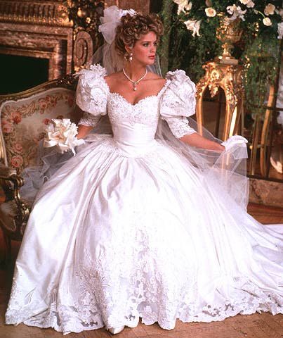 Wow.. a hint of pink, huge puffy sleeves, a hint of cleavage and a really full skirt.   How I woudl love to be forced to wear this! Wedding Dresses 80s, 80s Wedding Dress, 1980s Wedding Dress, 90s Wedding Dress, 1980s Wedding, 80s Wedding, Puffy Wedding Dresses, Pink Wedding Dresses, Beautiful Wedding Gowns