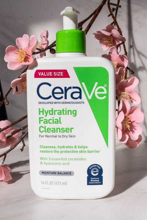 CeraVe Hydrating Cleanser Review - Jillian Cecilia Dry Skin Moisturizer Face, Face Wash For Dry Skin, Cerave Hydrating Facial Cleanser, Cerave Hydrating Cleanser, Cerave Cleanser, Hydrating Facial Cleanser, Dry Skin Body, Hydrating Facial, Moisturizing Face