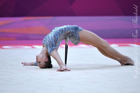 Seventeen Music, Rhythmic Gymnastics Clubs, Gymnastics Clubs, London 2012 Olympics, Rhythmic Gymnastic, 2012 Olympics, Rhythmic Gymnastics Leotards, Cool Poses, Roller Derby