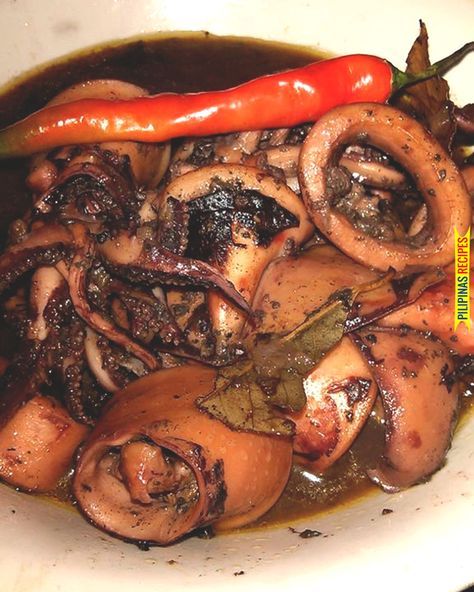 Adobong Pusit Adobong Pusit Recipe, Pusit Recipe, Adobong Pusit, Easy Filipino Recipes, Philippines Recipes, Squid Recipes, Filipino Food Dessert, Filipino Dish, Adobo Recipe