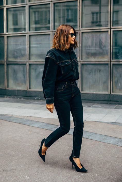 Julie Pelipas, Denim Pumps, Outfits Street Styles, Christine Centenera, 2020 Street Style, Fw Street Style, Australian Style, Fashion Australia, Nyfw Street Style