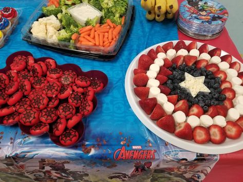 Spiderman Breakfast, Spiderman Snacks, Spiderman Birthday Party Food, Superman Birthday Party, Superman Birthday, Trifle Pudding, Birthday Party Snacks, Birthday Breakfast, Spiderman Birthday Party