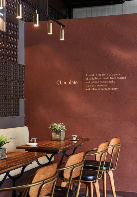 Chocolate Store Design, Chocolate Walls, Factory Interior, Chocolate Stores, Interior Design Contemporary, Fusion Restaurant, Coco Republic, Cafe Wall, Cafe Interior Design