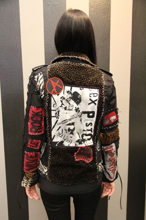 Forgotten Saints L.A — 100 PUNKS RULE CUSTOM JACKET BY FORGOTTEN SAINTS... Diy Cyberpunk, Grunge Skater Outfits, Steampunk Wallpaper, Denim Necklace, Cyberpunk Jacket, Battle Jackets, Punk Subculture, Punk Outfit, Punk Jacket