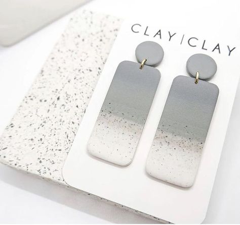 Grey Clay Earrings, Grey Polymer Clay Earrings, Cercei Din Lut Polimeric, Polymer Clay Flower Jewelry, Diy Earrings Polymer Clay, Clay Clay, Polymer Clay Jewelry Tutorials, Handmade Clay Jewelry, Polymer Earrings