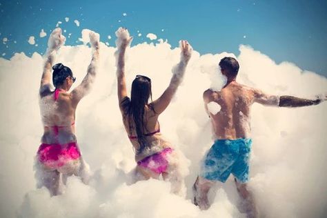 Foam Party Ideas & Themes for an Exciting Event – Foamdaddy Foam Party Ideas, Foam Party, Party Ideas Themes, Party Theme Ideas, Event Experience, Event Themes, Bounce House, Party Packages, Signature Cocktail